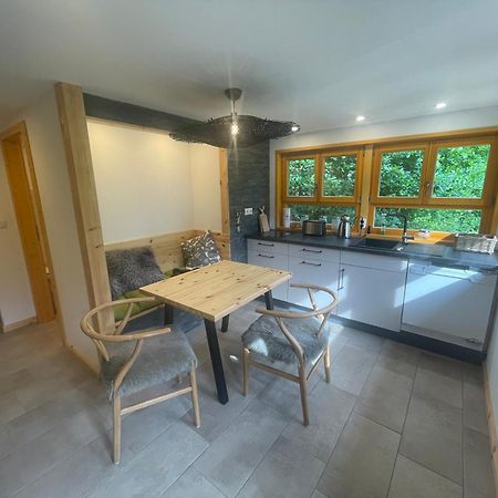 Bungalows Am Waldessaum Bei Hohenzieritz Bagian luar foto