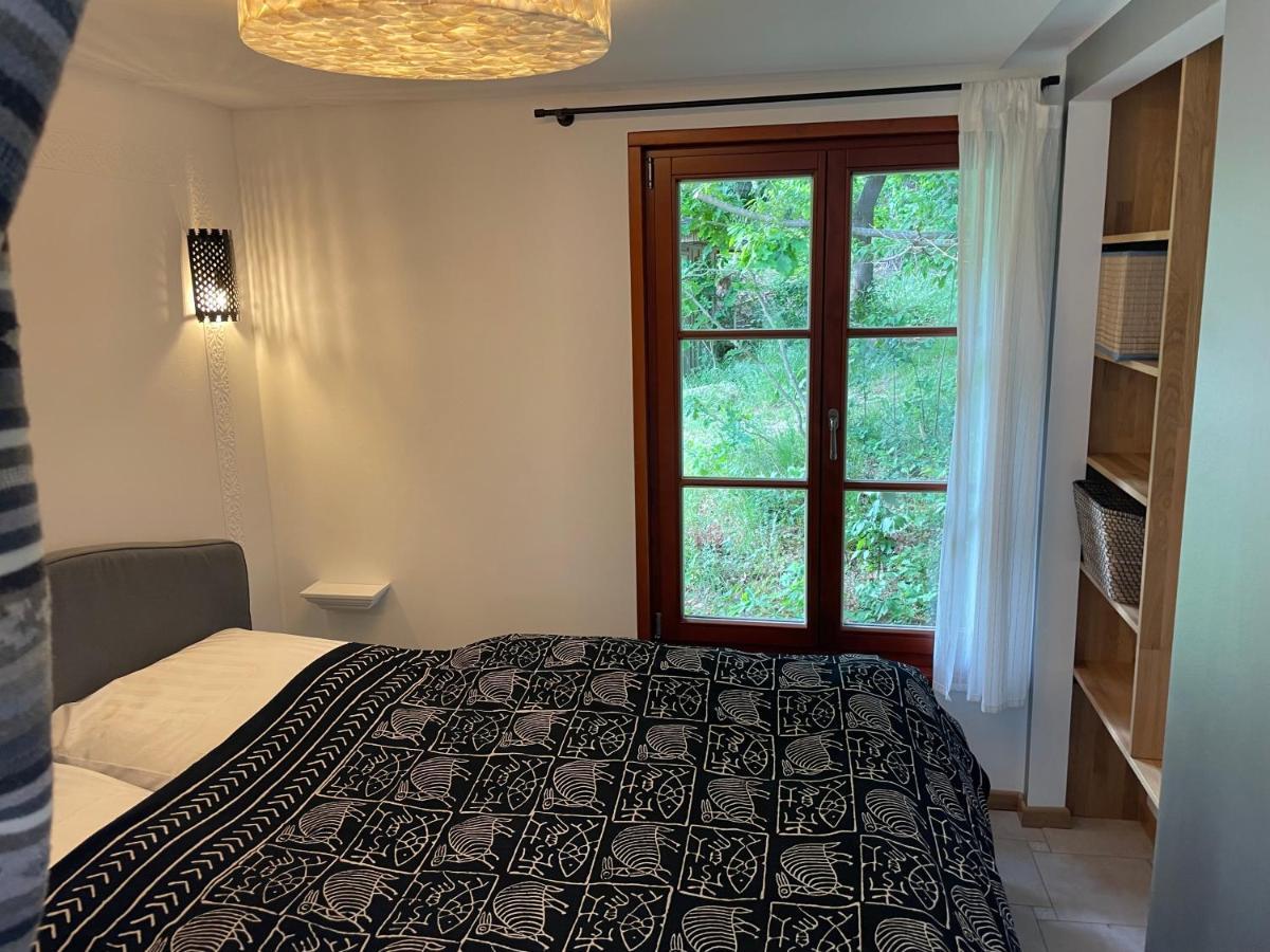 Bungalows Am Waldessaum Bei Hohenzieritz Bagian luar foto