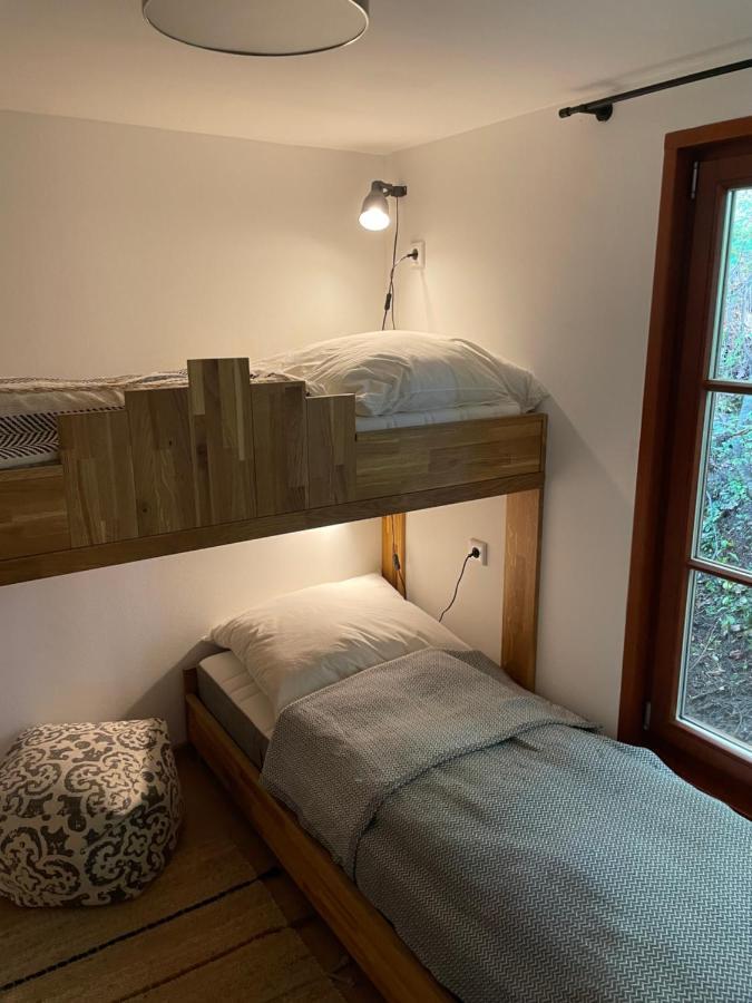 Bungalows Am Waldessaum Bei Hohenzieritz Bagian luar foto